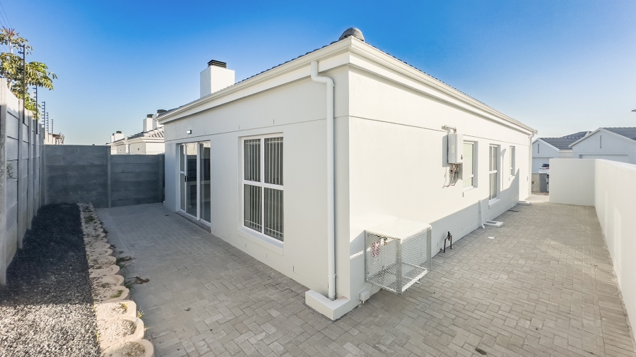 3 Bedroom Property for Sale in Vredelust Western Cape